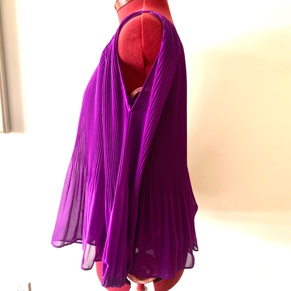 INC INTERNATIONAL CONCEPTS COLD SHOULDER BLOUSE - Picture 2 of 9